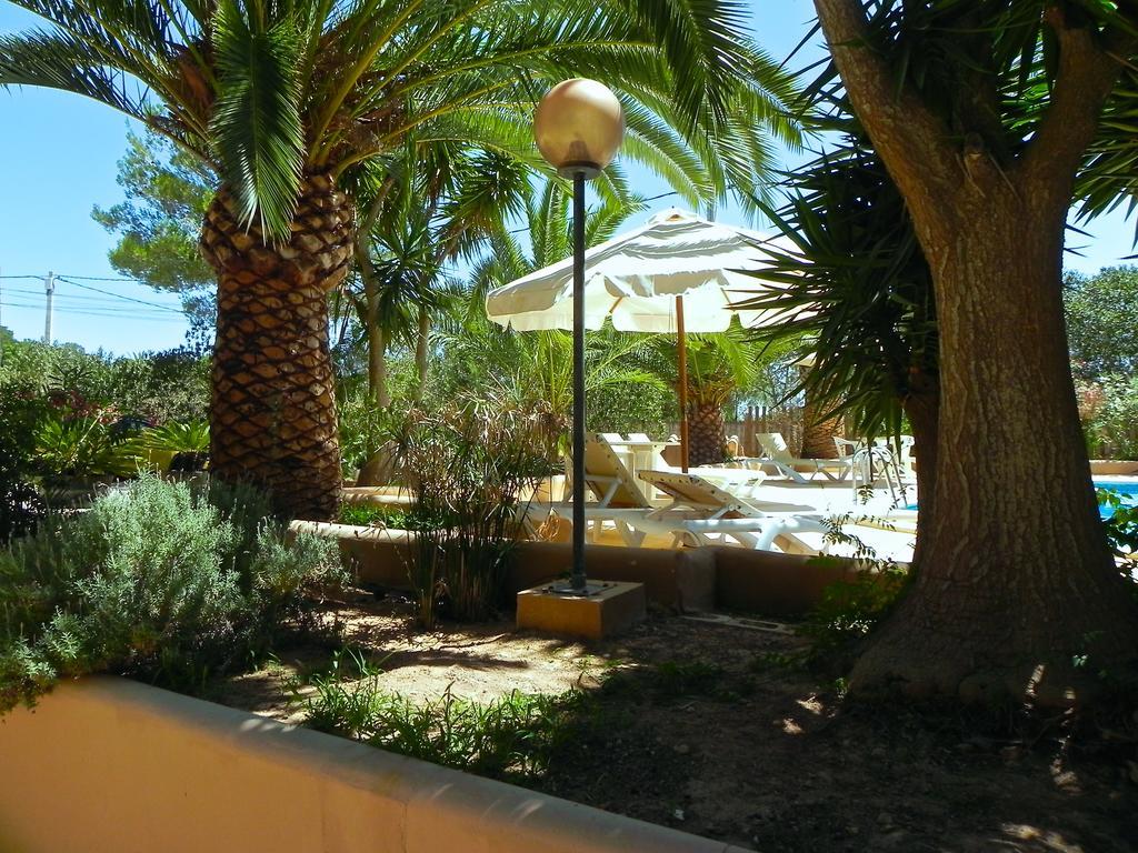 Viviendas Turísticas Vacacionales Allida Playa de Migjorn Exterior foto