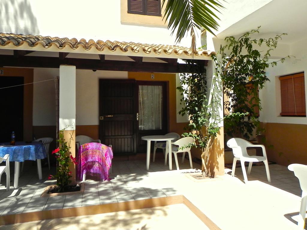 Viviendas Turísticas Vacacionales Allida Playa de Migjorn Exterior foto